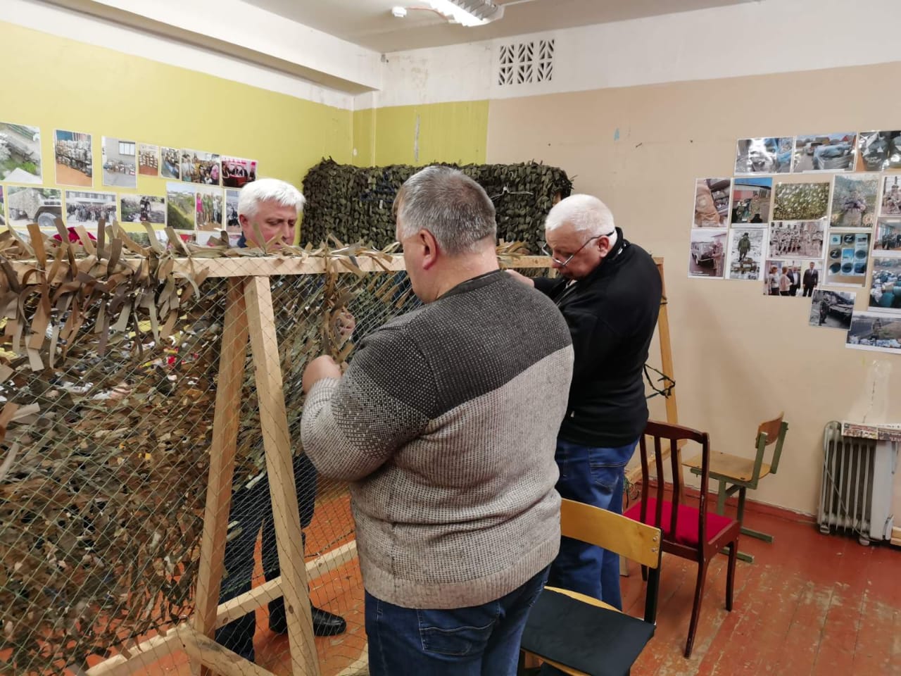 Сотрудники Восточно-Сибирского ТО ГМРН оказывают помощь бойцам